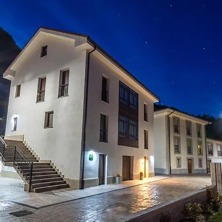 Apartamentos Buenavista Tineo Exterior foto